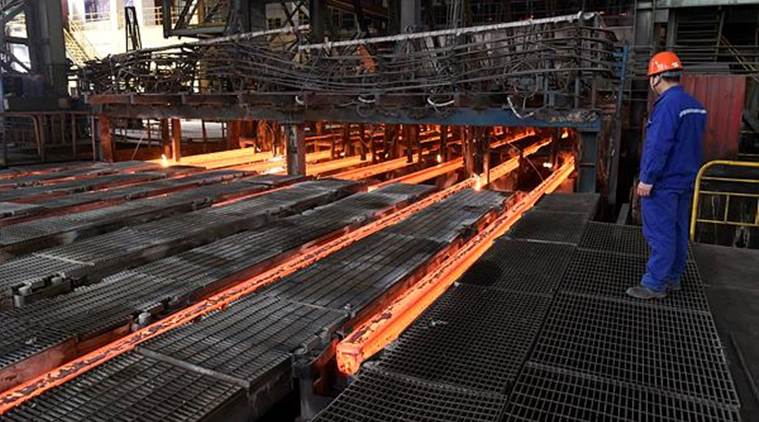 نمایی از کارخانه تولید فولاد