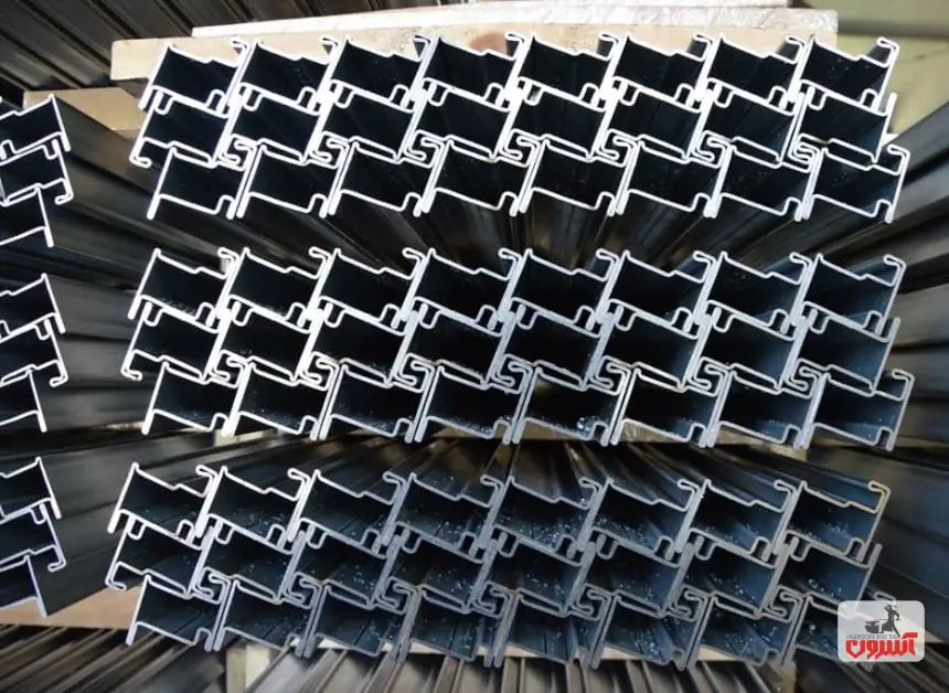 پروفیل لنگه دری