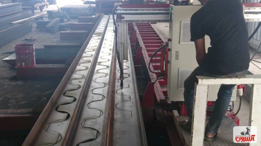 دستگاه برش لانه زنبوری تیرآهن